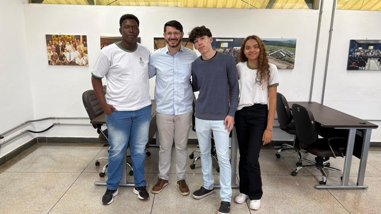 Campus Ituiutaba: Estudantes publicam artigos em revista científica e se destacam na produção acadêmica