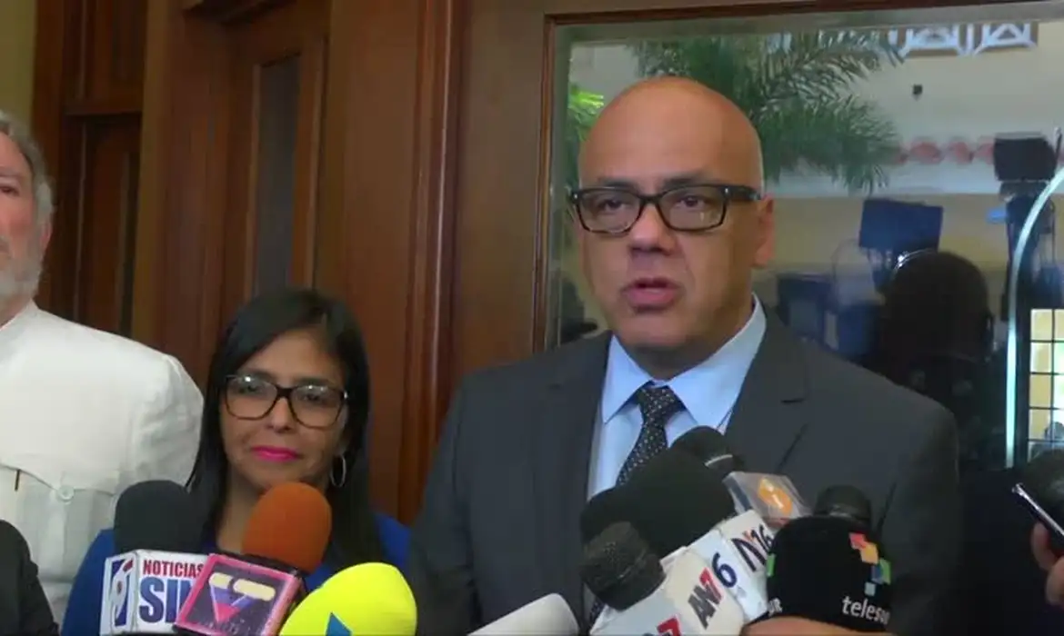 ONGs contestam números divulgados pelo governo da Venezuela sob libertação de presos políticos