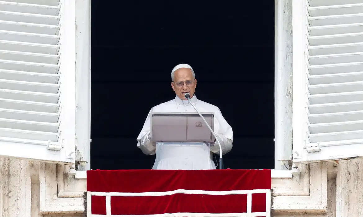 Papa pede paz entre nações “ensanguentadas por conflitos e miséria”