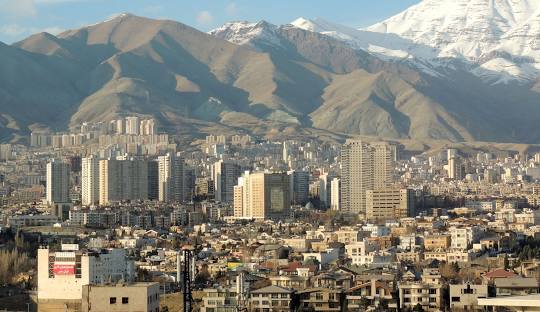 Brasil movimentou quase US$ 3 bilhões em comércio com Irã em 2025: expansão econômica ou risco geopolítico?