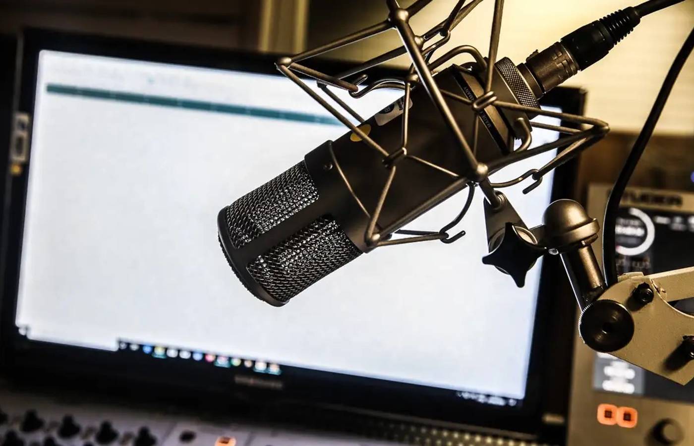 Rádio: outorgas registram alta de 264%, aponta Ministério das Comunicações