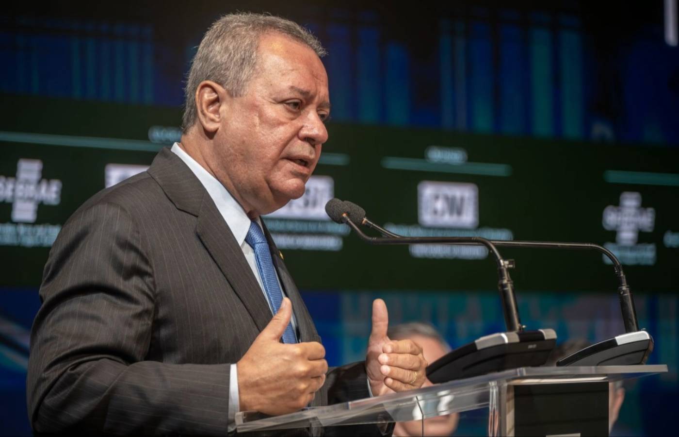 CNI defende debate técnico sobre redução da jornada de trabalho