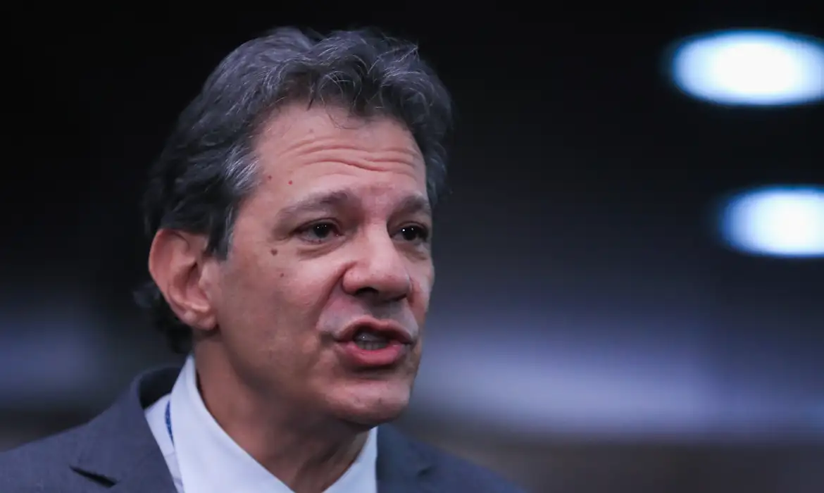 Haddad justifica alta de imposto sobre importados