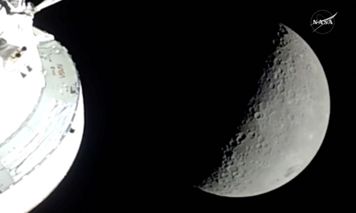 Artemis 2, missão lunar, bate recorde de distância da terra