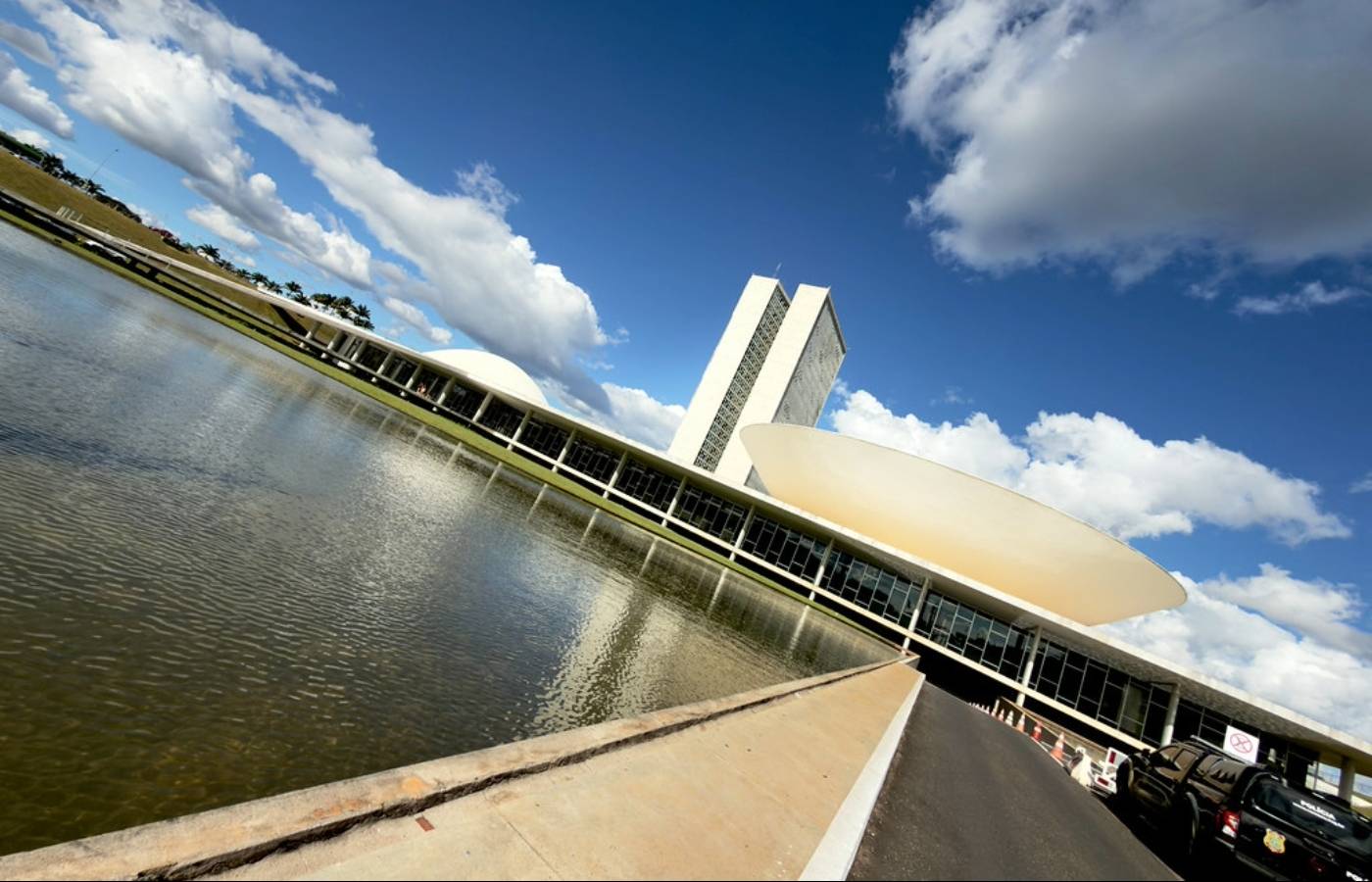 Home-office: deputados são liberados de presença nas sessões desta semana