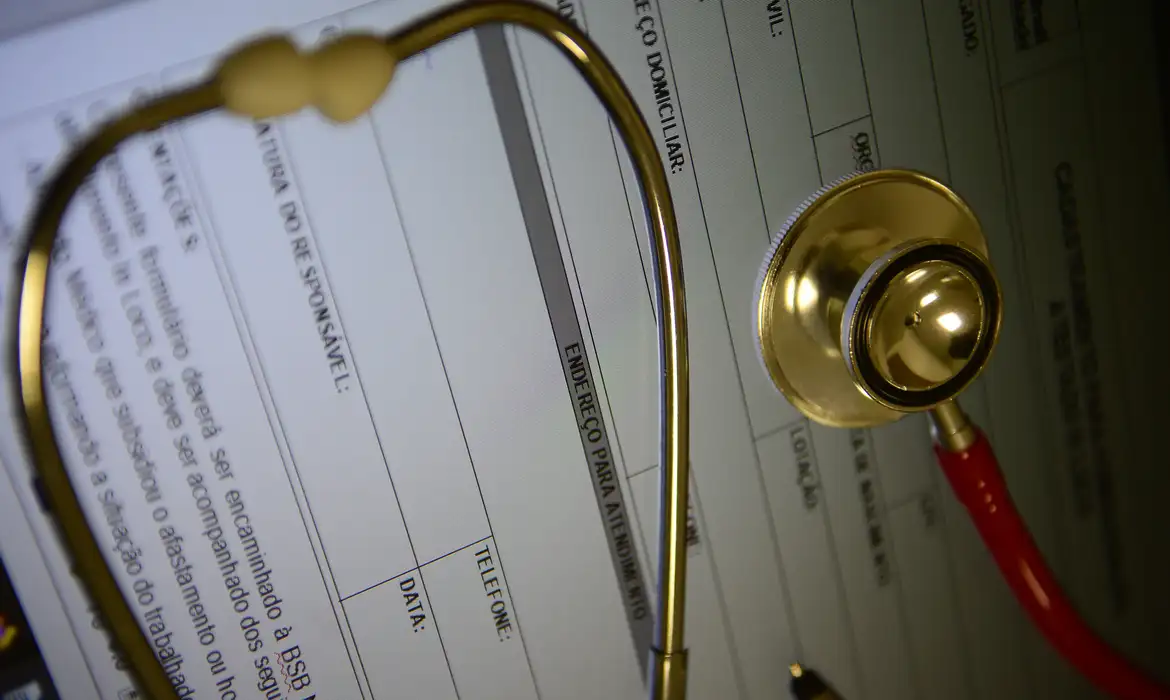 Plano de saúde individual terá reajuste máximo de 5,11%, decide ANS