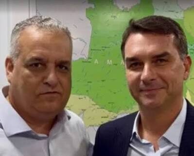 Flávio Bolsonaro oficializa Alfredo Gaspar como vice em sua chapa presidencial para a eleição de 2026 e agita o cenário político nacional