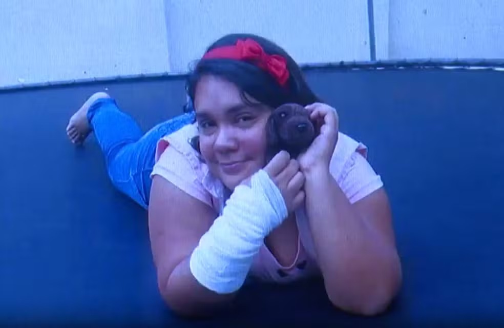 Justiça condena mulher de 38 anos que se passou por criança de 12 para enganar pessoas na internet e em redes sociais