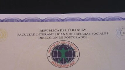 Brasileiros foram atraídos para o esquema criminoso dos falsos diplomas no Paraguai e perderam tudo