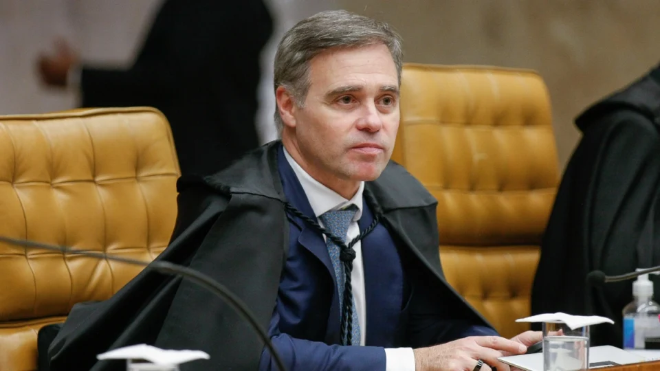Mendonça determina investigação rigorosa da PF sobre vazamento de informações sigilosas no caso Lulinha