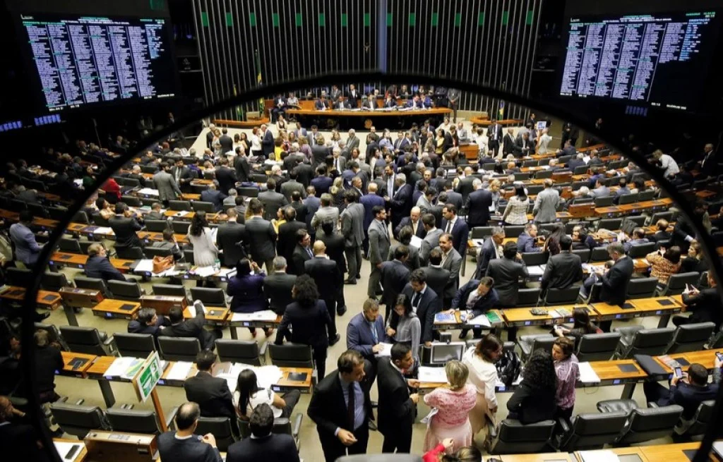MP das dívidas rurais trava no Congresso e produtores enfrentam incerteza sobre renegociação de crédito agrícola