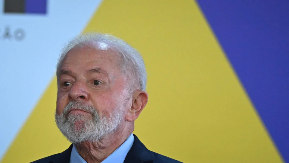 Supremo Tribunal Federal exige explicações urgentes do governo brasileiro sobre o polêmico processo de extradição de espião estrangeiro