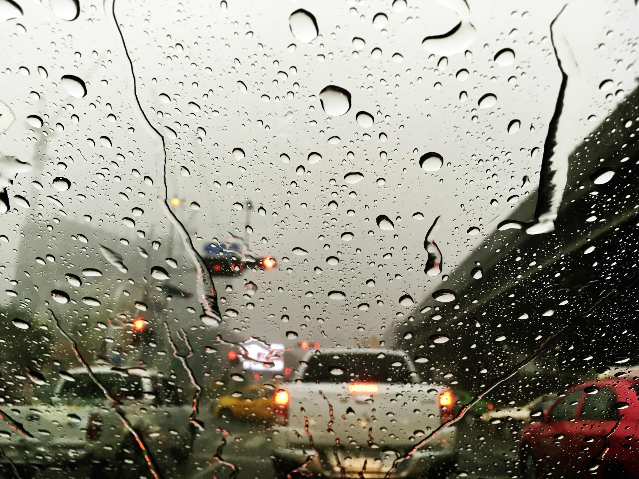 Inmet emite alerta de tempestade de 99 km/h para Jataí, Rio Verde, Mineiros e Itumbiara
