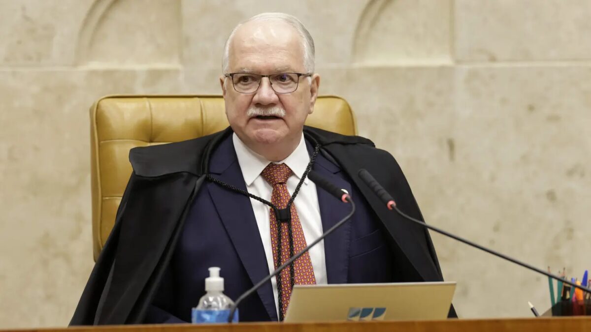Fachin rejeita adiamento e mantém julgamento do STF sobre Moraes