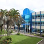 Unifal-MG abre concurso com vagas para professores e salários de até R$ 13,7 mil