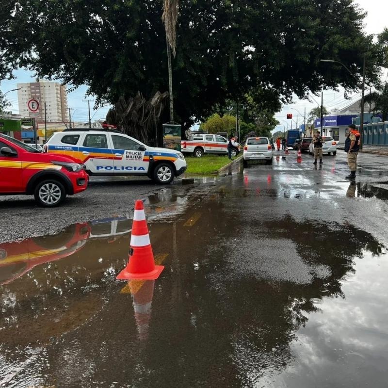 Alerta de chuva acende sinal de atenção em Araguari; veja os cuidados para proteger alunos e famílias