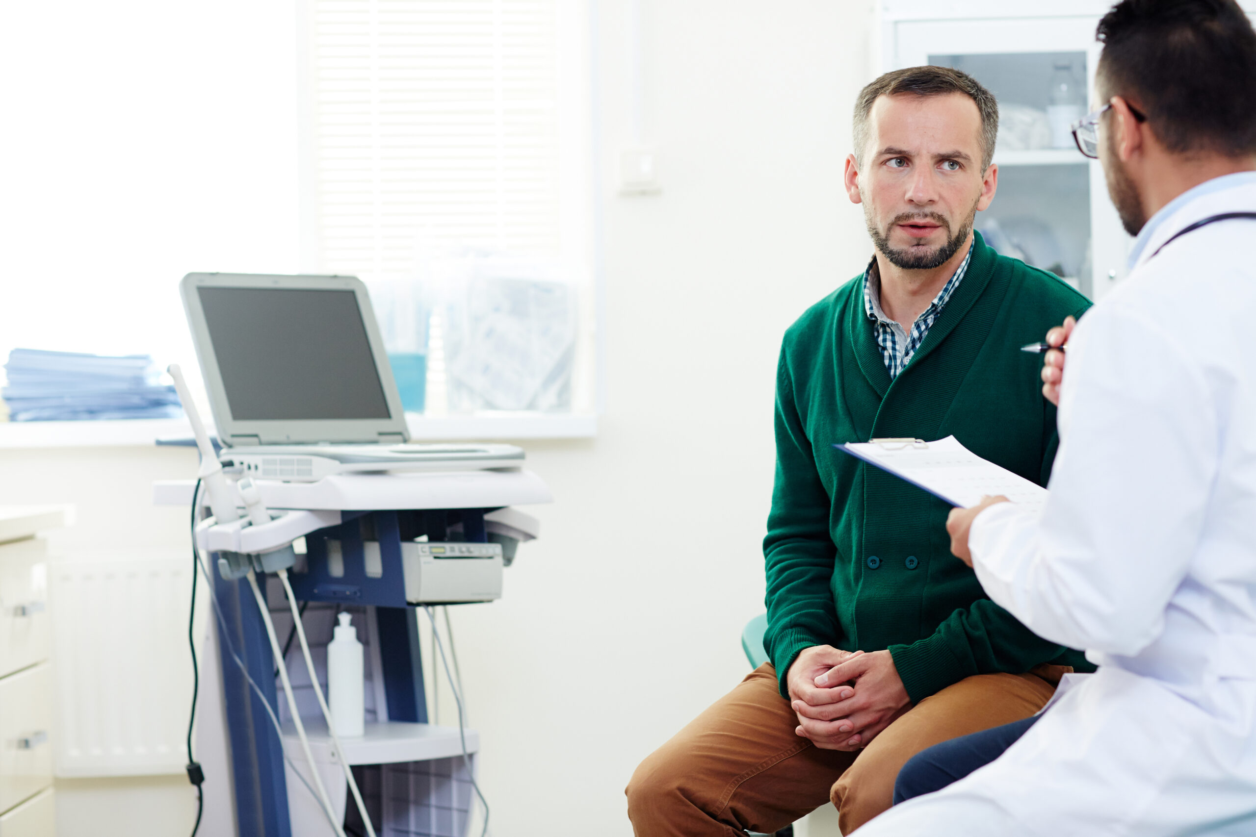 Jataí terá consultas gratuitas com urologista e exames em novembro, veja como participar