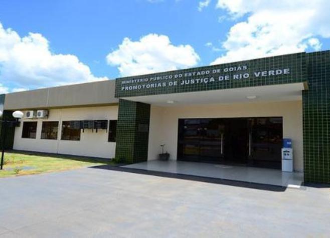 Contratos de mais de R$ 850 mil em obras escolares entram na mira do Ministério Público em Goiás